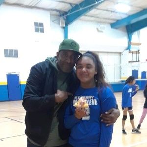 Meet your Posher, Javier